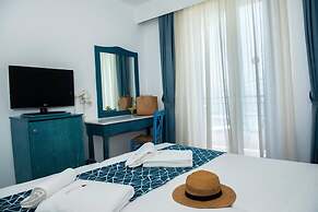 Knossos Hotel