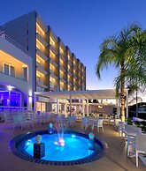 Oceanis Park Hotel