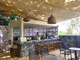 Oceanis Park Hotel