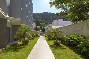 Oceanis Park Hotel