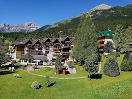 Piccolo Hotel Andalo Suite Resort