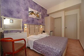 Hotel Socrates