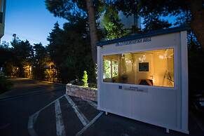 Pines Hotel