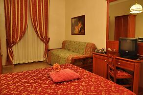 Hotel Sandra