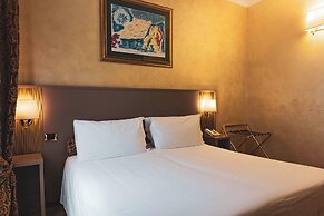 Hotel Fellini