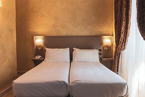 Hotel Fellini