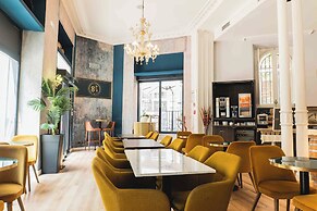 Hotel Fellini