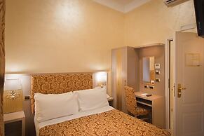 Hotel Fellini