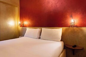 Hotel Fellini