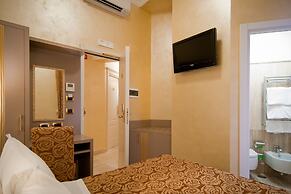 Hotel Fellini