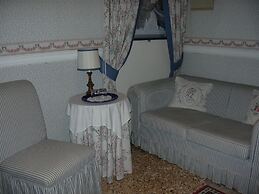 At Home A Palazzo