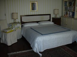At Home A Palazzo