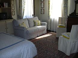 At Home A Palazzo
