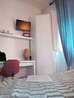 Leonardo's Rooms