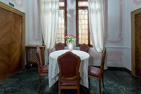 Hotel Mezzo Pozzo