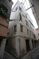 Hotel Mezzo Pozzo