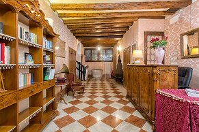 Hotel Mezzo Pozzo