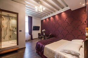 Locanda Leon Bianco on the Grand Canal