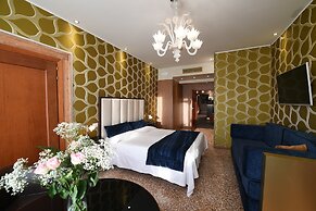 Locanda Leon Bianco on the Grand Canal