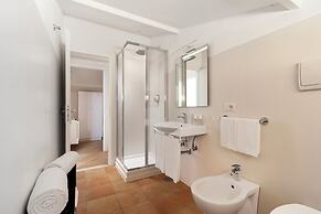 Tasso Suites & Spa