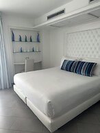 Tasso Suites & Spa