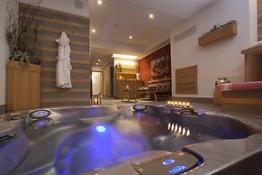 Tasso Suites & Spa