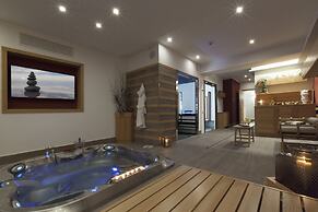 Tasso Suites & Spa