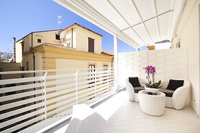 Tasso Suites & Spa