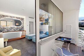 Tasso Suites & Spa