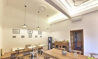 Hostal Girona