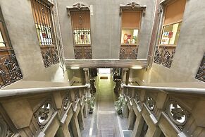 Hostal Girona