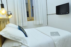 Hostal Girona