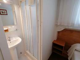 Hostal Anosa Casa