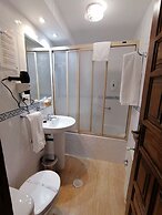 Hostal Anosa Casa