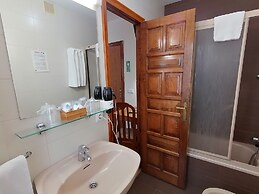 Hostal Anosa Casa