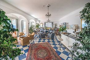 Hotel Belvedere