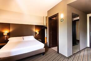 Sweet Hotel