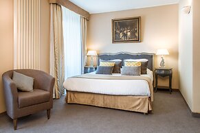 Hotel des Augustins