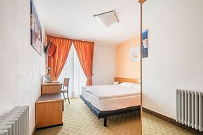 Hotel Alpina