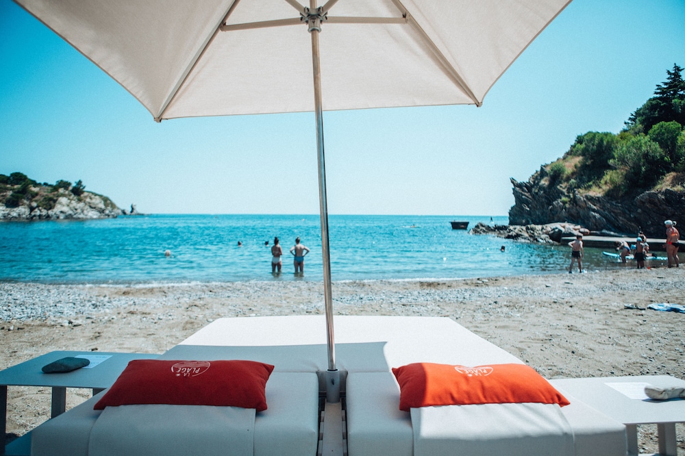 Les Elmes - Hôtel, Spa & Plage Privée