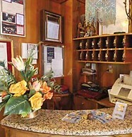 Hotel Elena