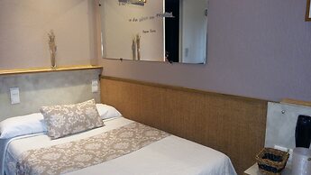 Hotel Mignon