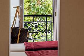 Hotel Charlemagne
