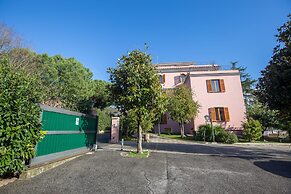 Arco di Travertino