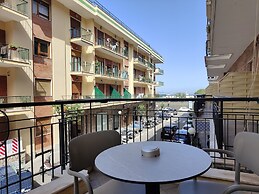 Rota Suites