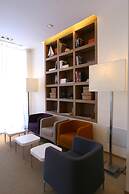 Rota Suites