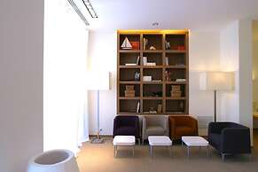 Rota Suites