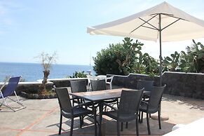 Hotel Ossidiana Stromboli Center