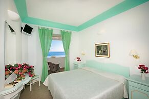 Hotel Ossidiana Stromboli Center