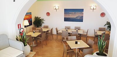 Hotel Ossidiana Stromboli Center